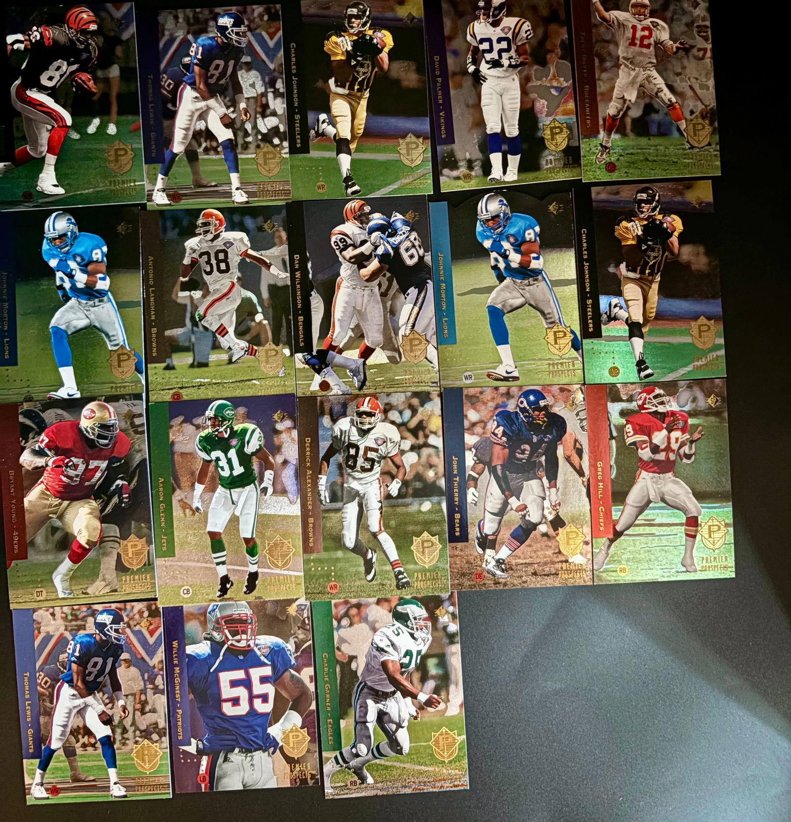 Lot of 20 NFL Vintage Cards – Premier Prospects Upper Deck (1 of 2)