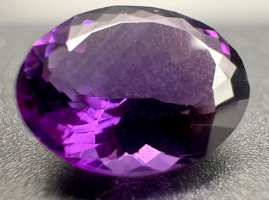 Natural Amethyst Gemstone Oval Cut Deep Purple Brilliant