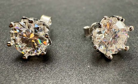 Moissanite Stud Earrings 2.0ct D Color 8.0mm Brilliant Cut Certified