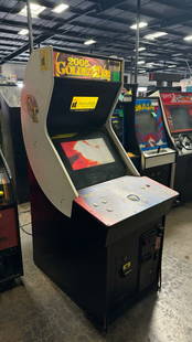 GOLDEN TEE 2005 GOLF UPRIGHT ARCADE GAME: CONDITION AS SHOWN IN PICTURES. Notes: