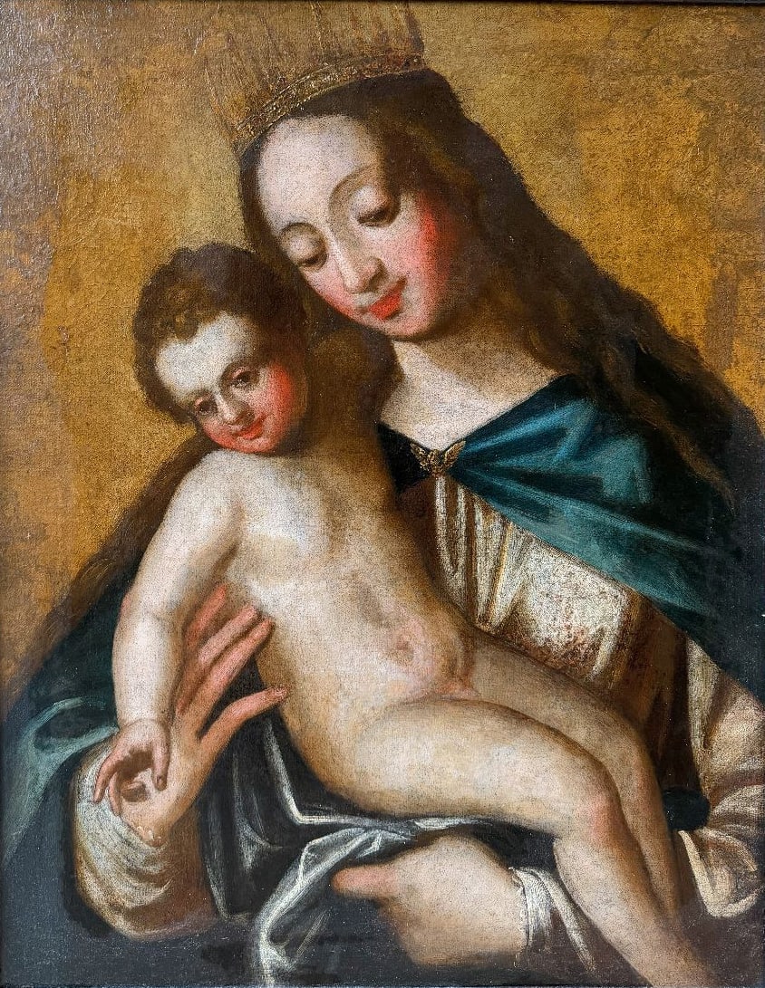 Mary with crown and baby Jesus (1 of 6)