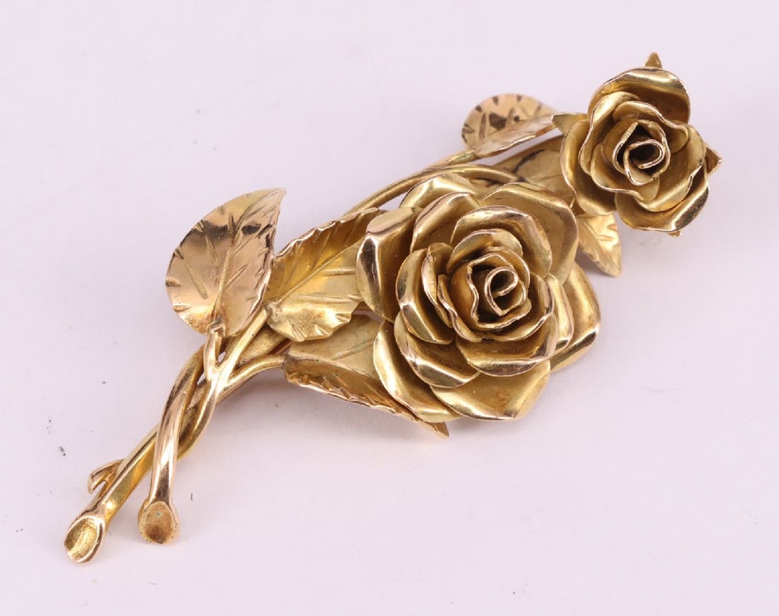 Brooch, 585 gold, 11.97 g. Designed as a rose branch (1 of 4)