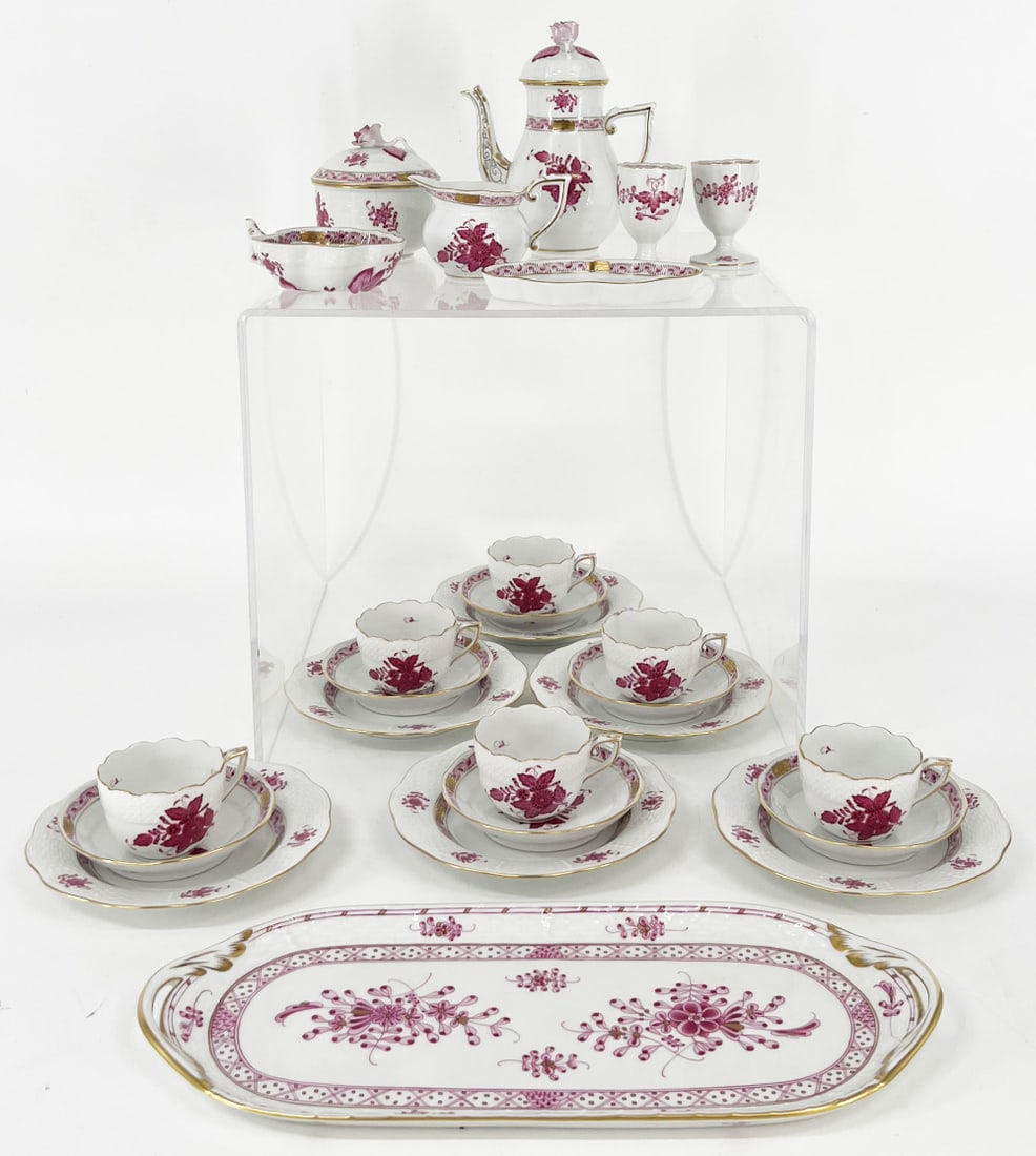 Mocha service for 6 persons, Herend: Mocha service for 6 persons, Herend, Apponyi Purple, 6 place settings, mocha pot, milk jug, sugar bowl, two egg cups, oval platter, 37 x 16 cm; small oval bowl, 14 x 10 cm, leaf bowl, 11 x 8.5 cm, goo