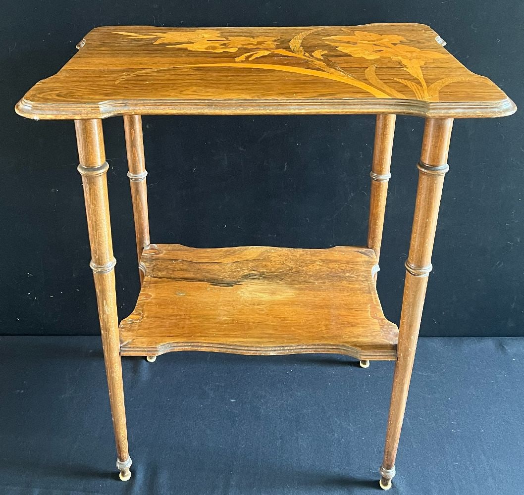 Table with floral motifs inlaid in wood, inscr. Gallé (1 of 10)
