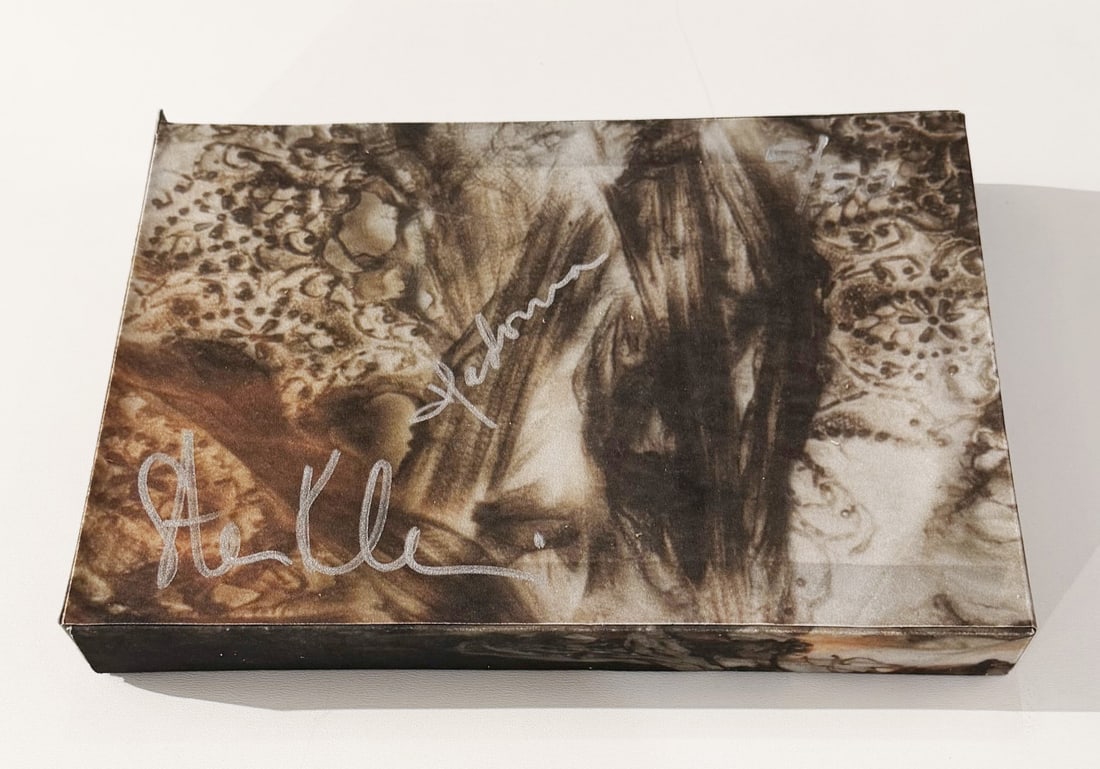 X-Static Pro = Cess Madonna /Small, unopened!: SIGNED Numbered Limited Steven Klein Madonna X-STaTIC PRO-CeSS XStatic Process. Top condition.Madonna / Steven Klein, X-Static Pro = Cess, Nr. 5 /50 signiert. The Book. Signiert. Top Zustand. Unge