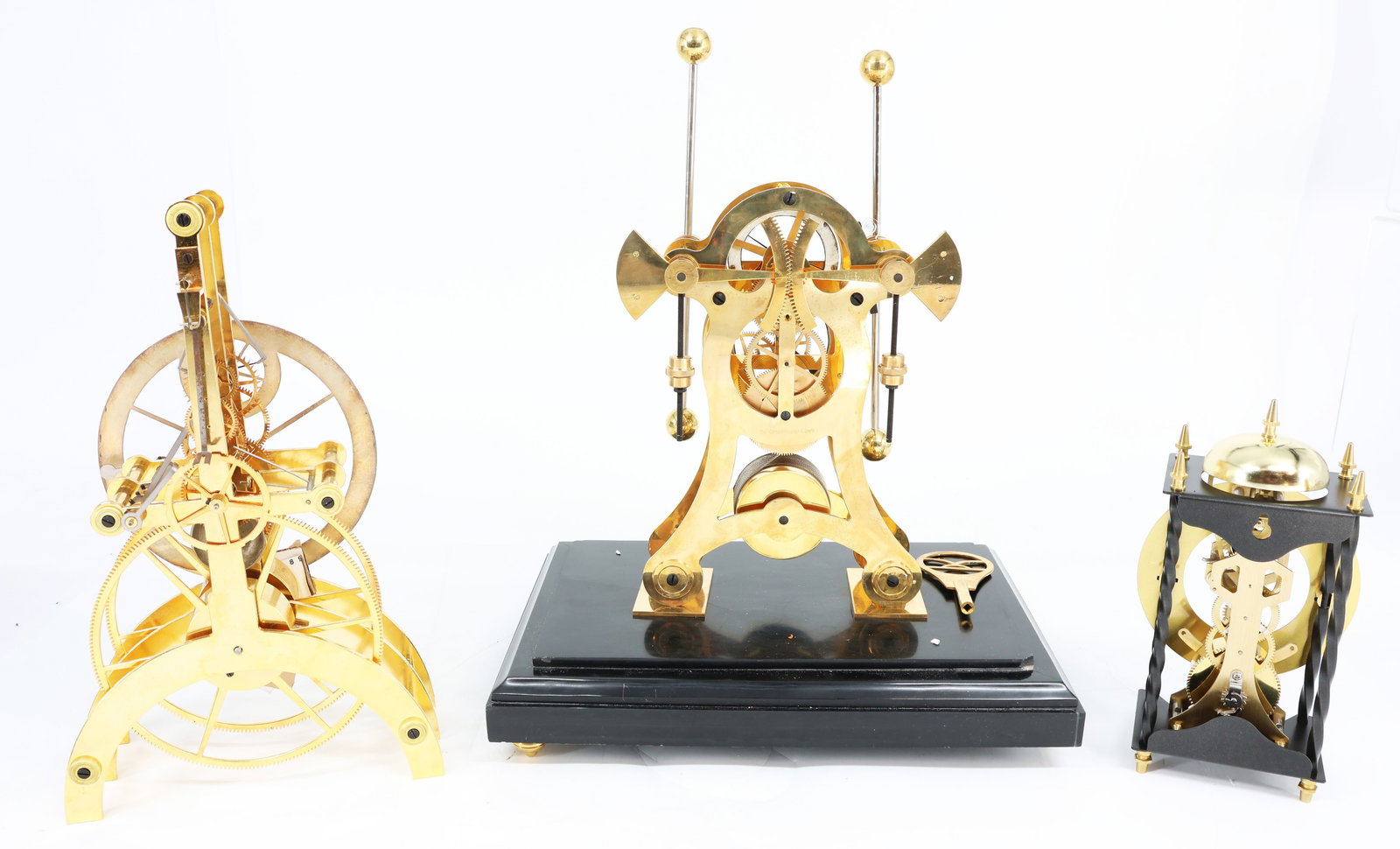Set of three skeleton clocks, functions not tested: - 6