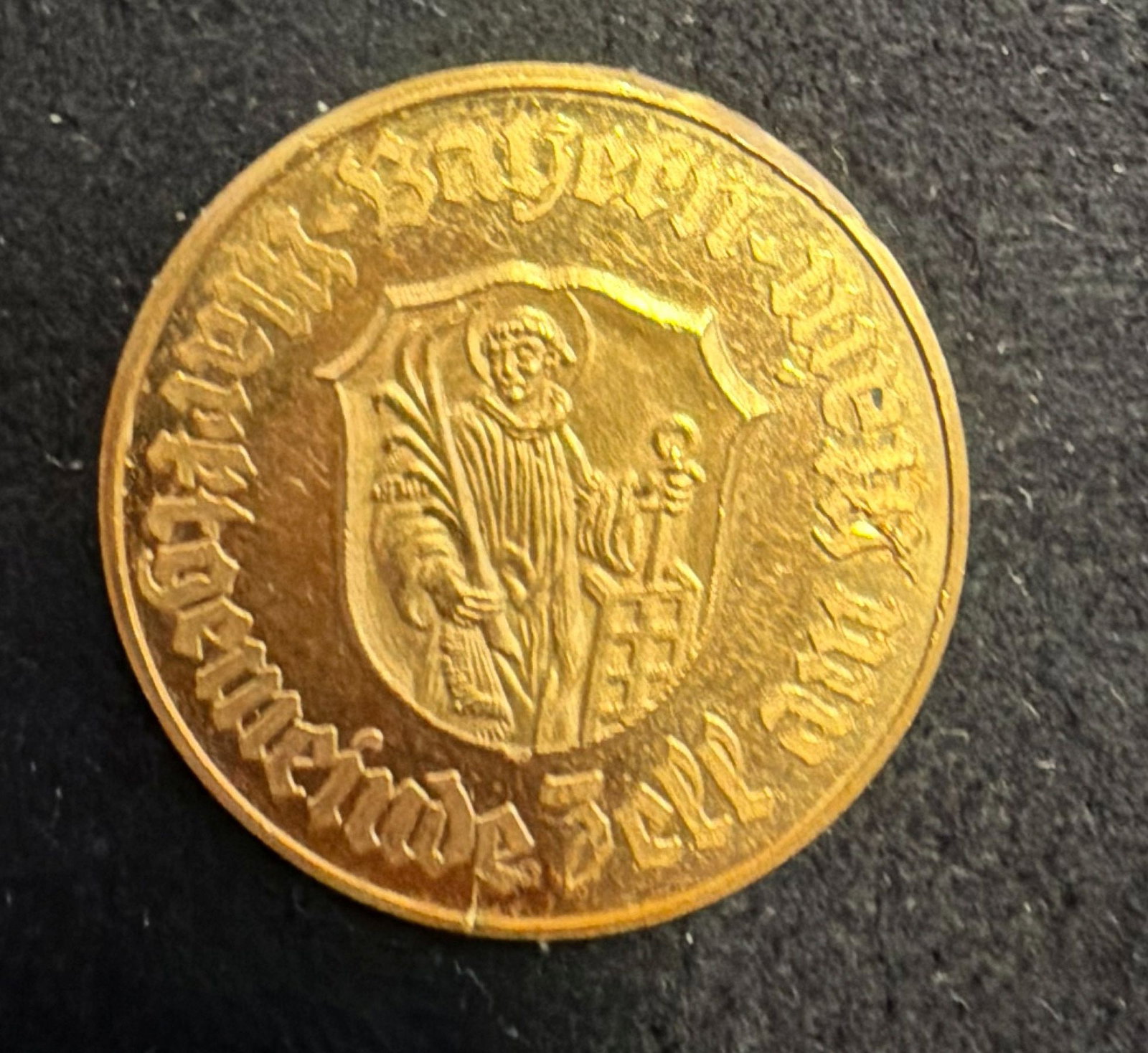 3 gold coins - 4
