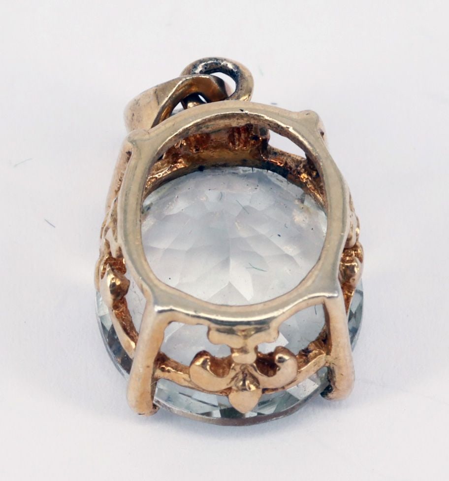 Set of jewellery, showing signs of wear: 2 rings etc - 11