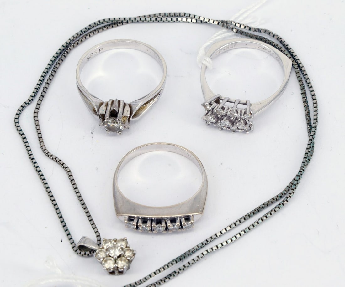 Assorted jewelry, showing signs of age. 585 gold - 2
