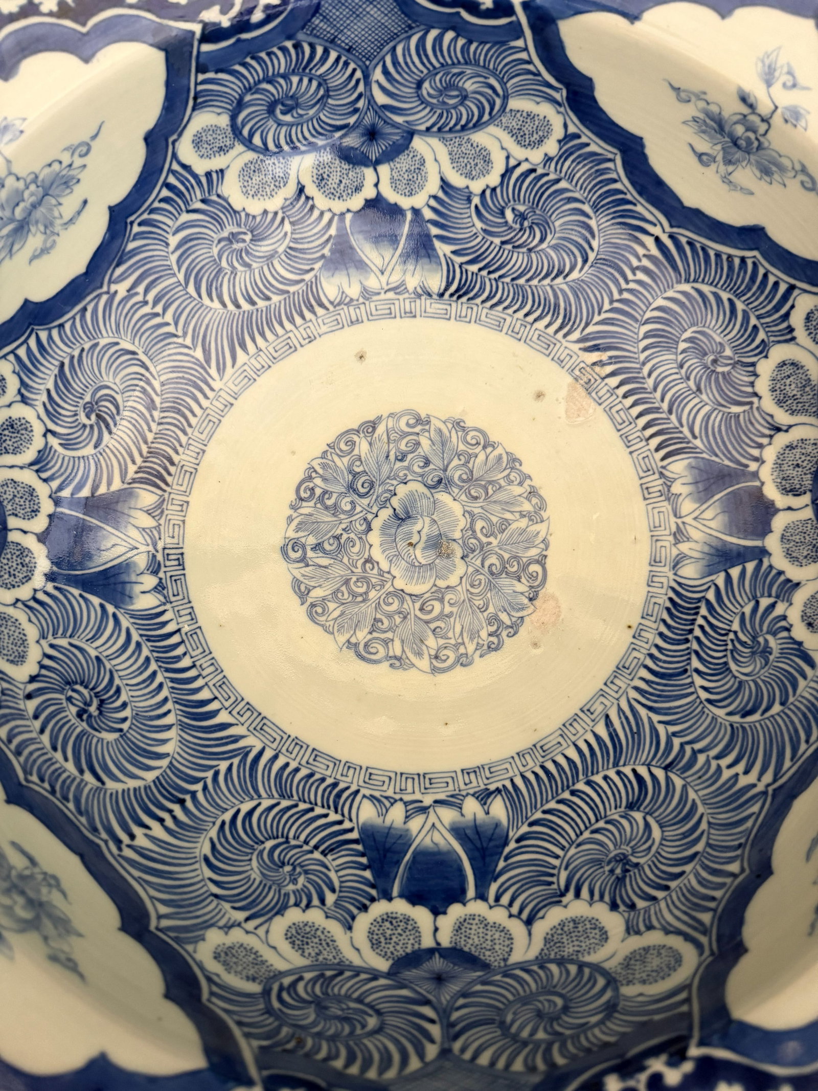 Large bowl, China - 4