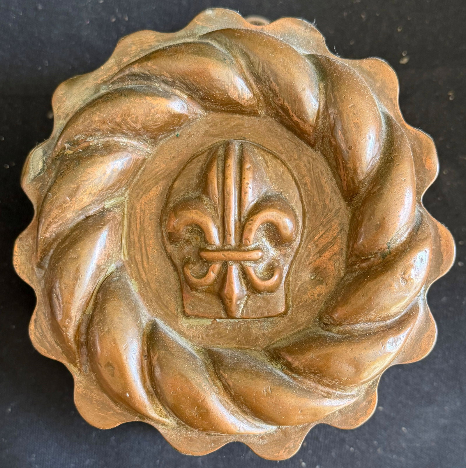20 baking pans, 19th century, copper - 2