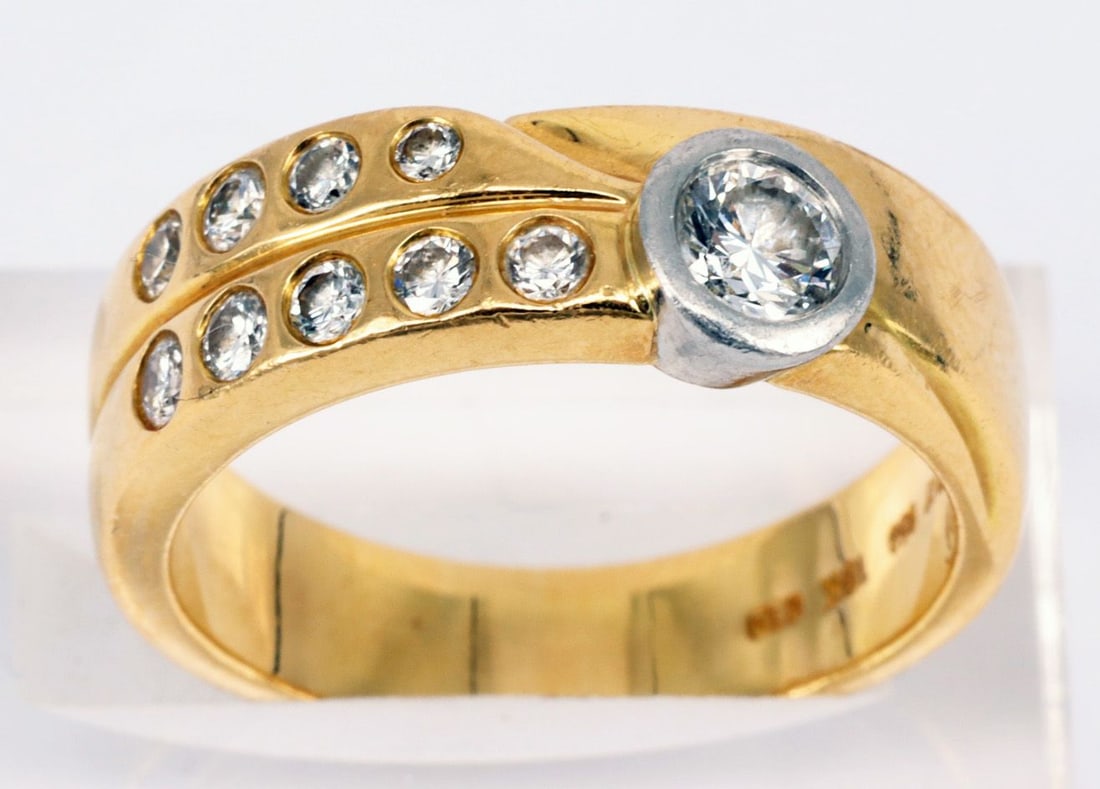 Rings, gold, with diamonds (tested), signs of age - 5