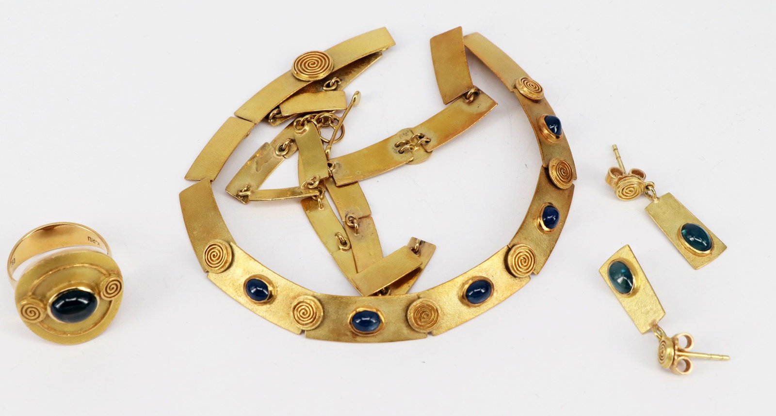 Necklace, ring, and earrings, 14k gold, 31.1 g.: Necklace, ring, and earrings, 14k gold, 31.1 g. Custom-made, marked SE and K.RU, purchased from Sebald and Engert in Würzburg, with cabochons and snails; ring diameter 2 cm, RG54; pair of