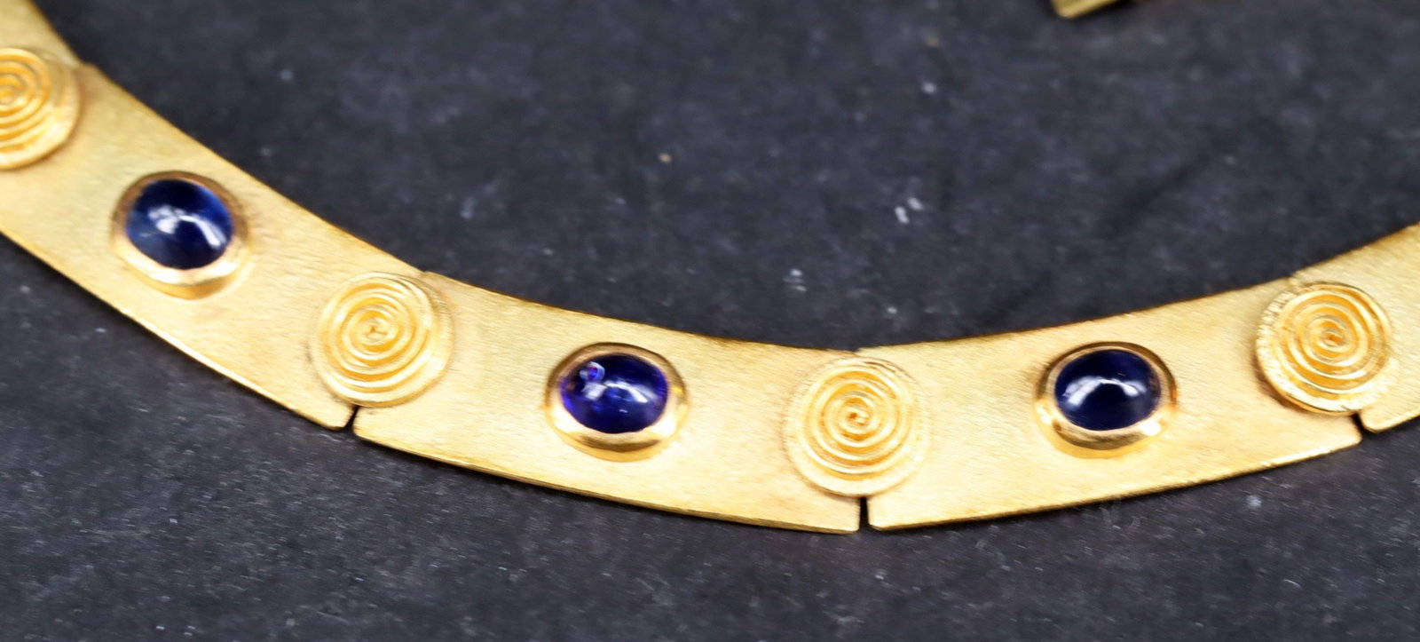 Necklace, ring, and earrings, 14k gold, 31.1 g. - 3