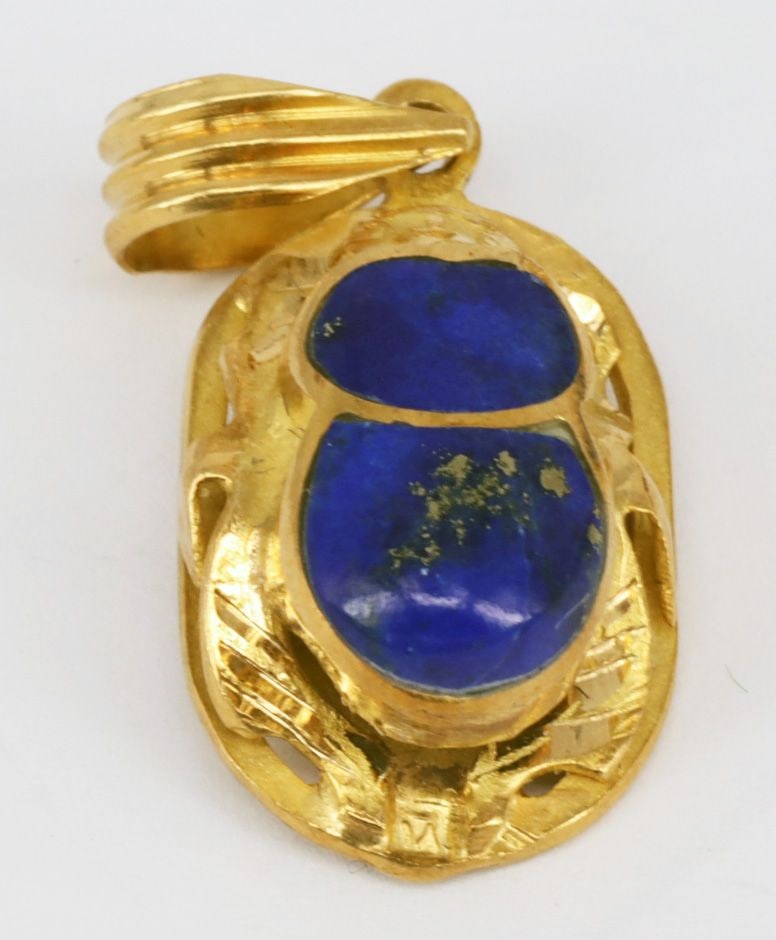 Bangle and pendant with a scarab - 8
