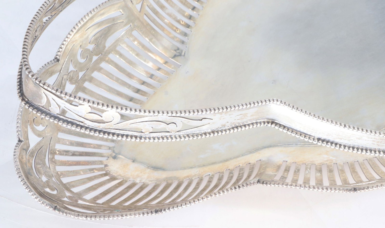 Handled bowl, 835 silver, 370g. With openwork sides - 3