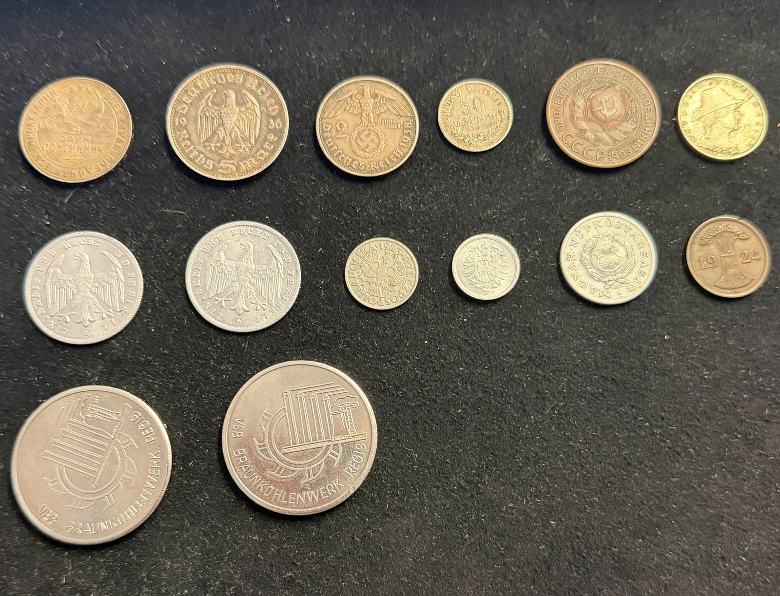 Assorted coins and medals - 7