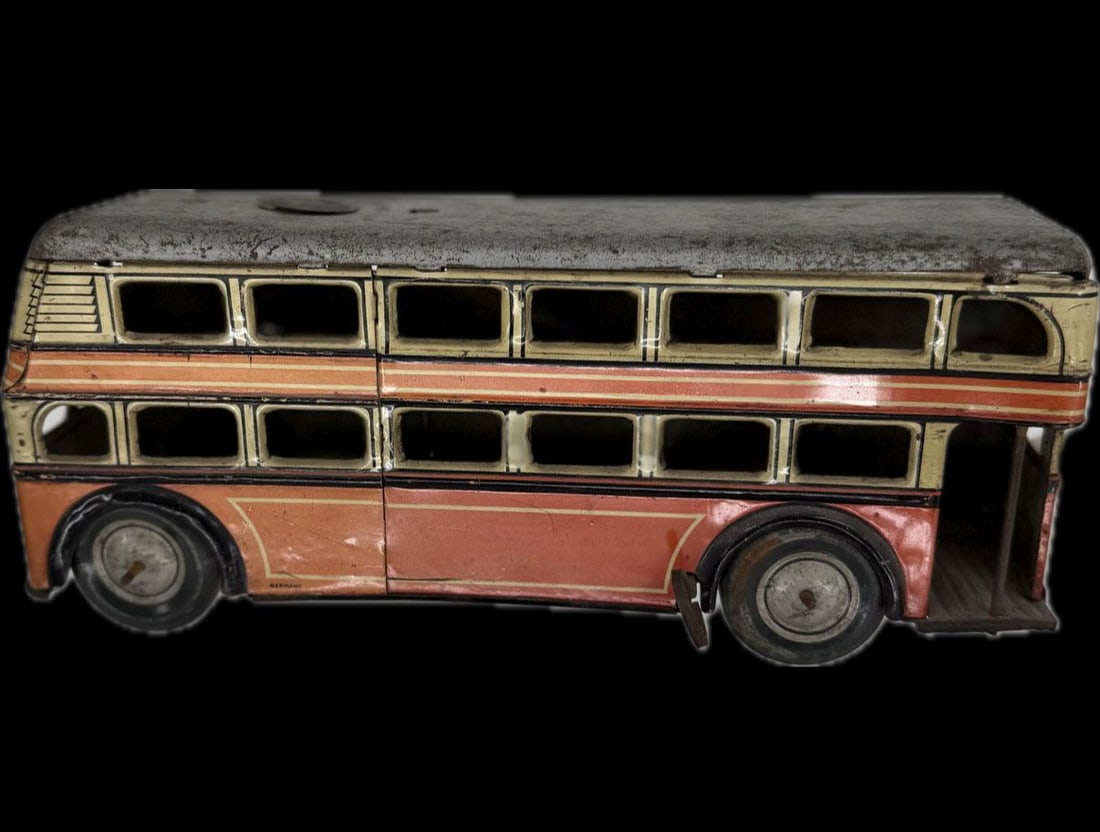 Assorted tin toys - 4