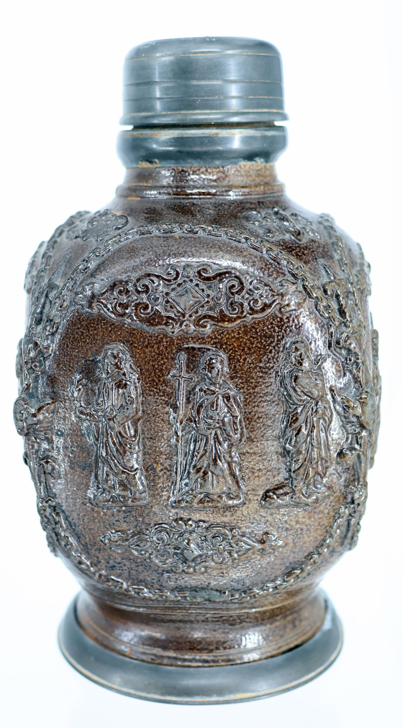 3 items, dark clay, signs of age: Creussen, c. 1700, - 3