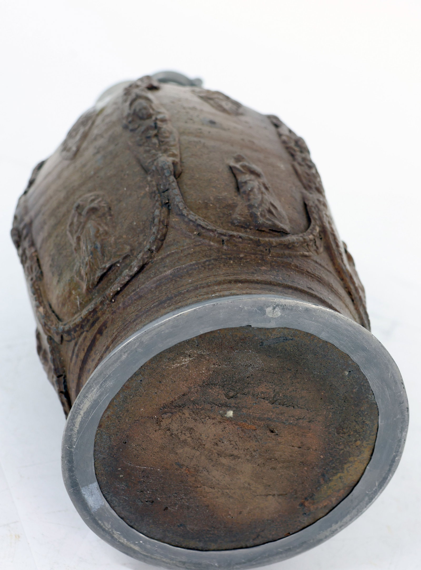 3 items, dark clay, signs of age: Creussen, c. 1700, - 6