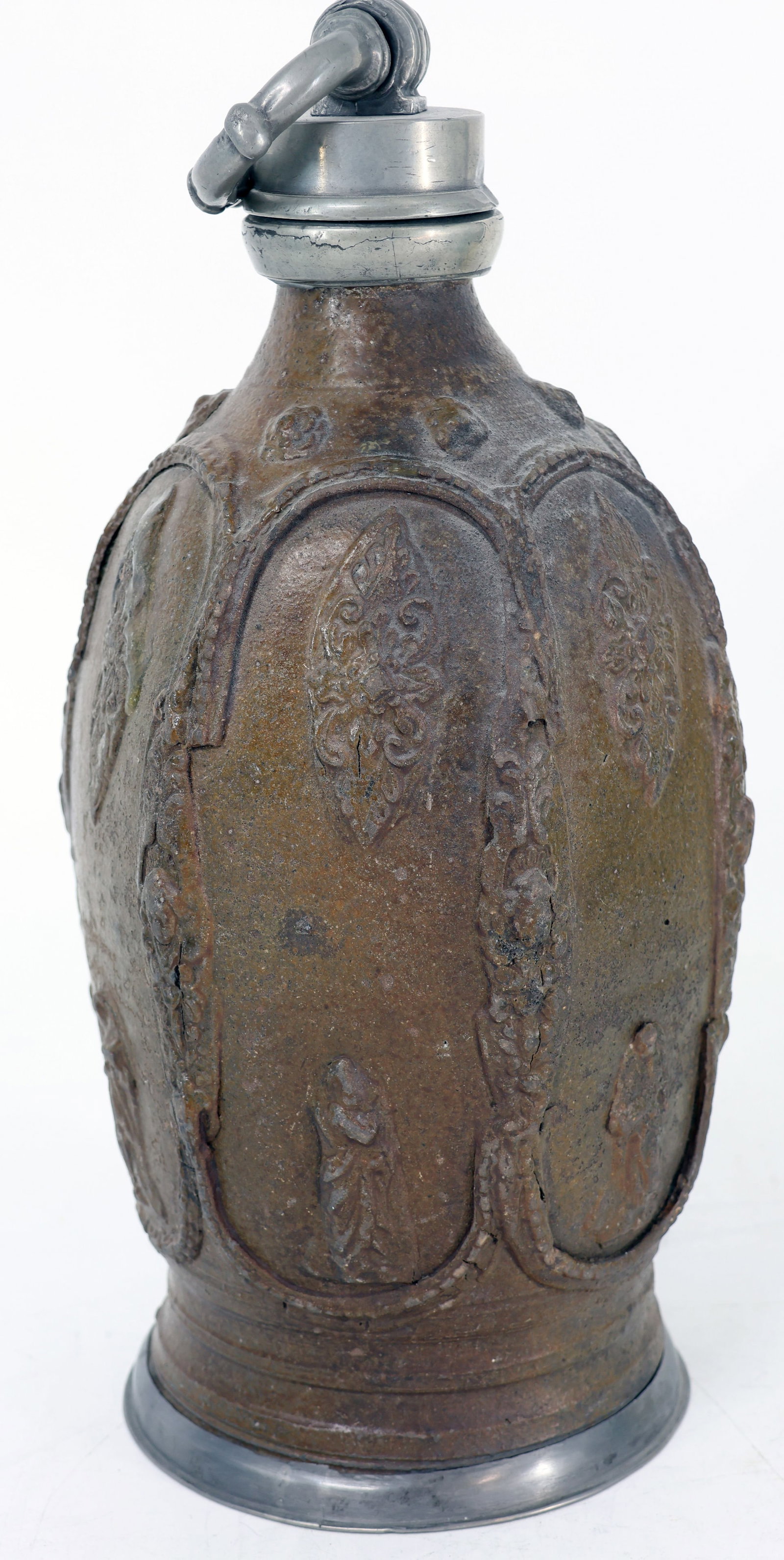 3 items, dark clay, signs of age: Creussen, c. 1700, - 8