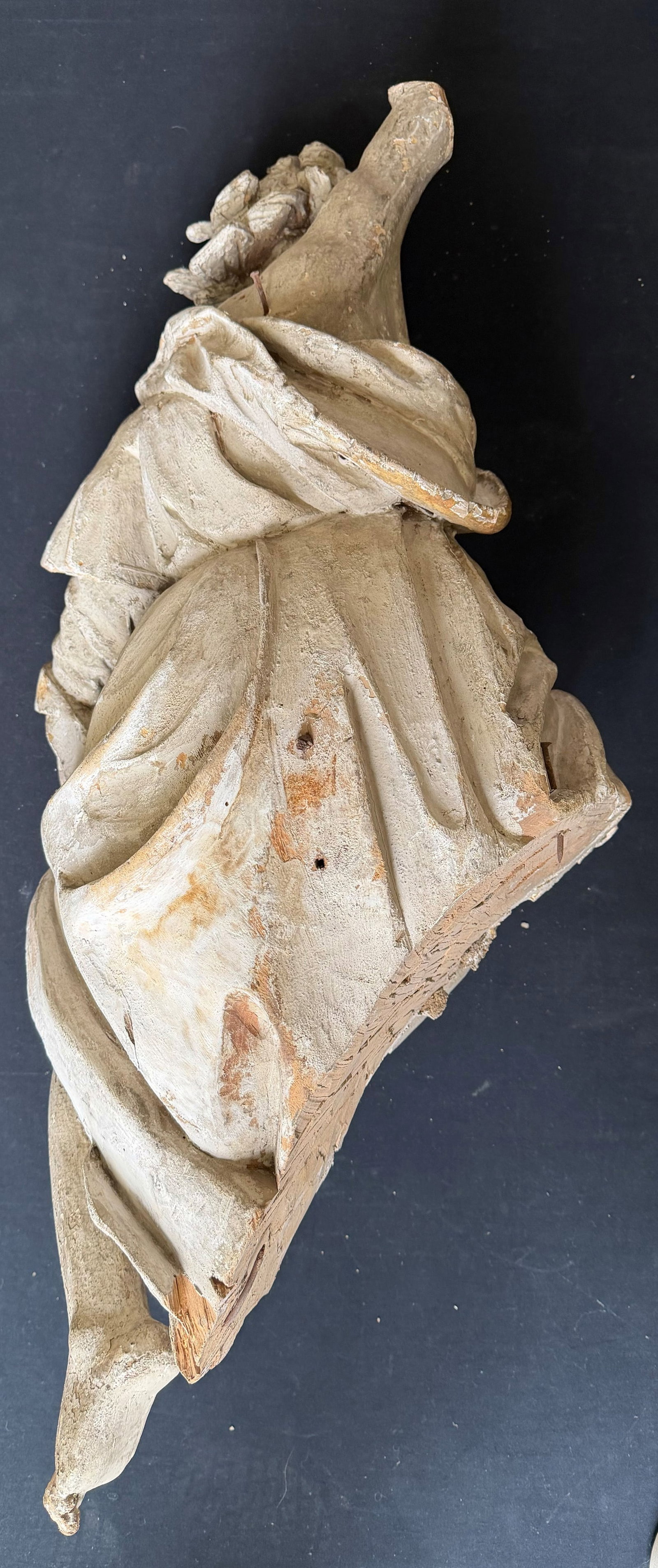 Southern Germany: Pair of altar angels, - 6