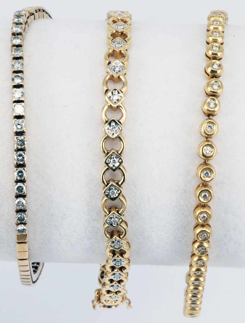 3 bracelets, 18-karat gold, 41.72 g - 2