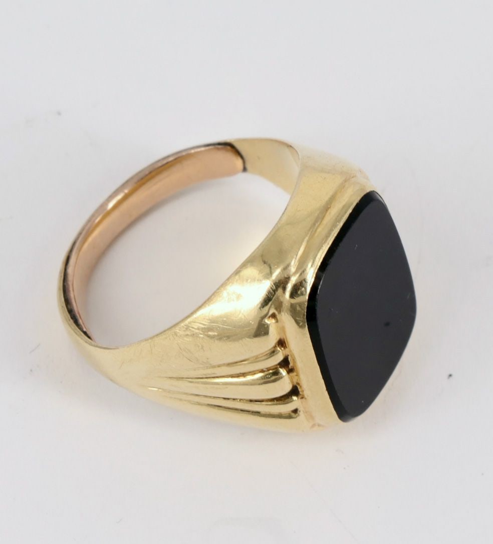 Onyx men's ring, 585 GG, tested, 6.68 g - 2