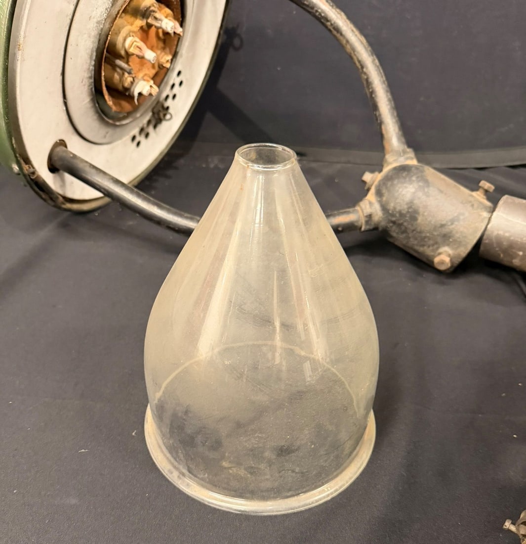 Antique Würzburg streetlamp - 2