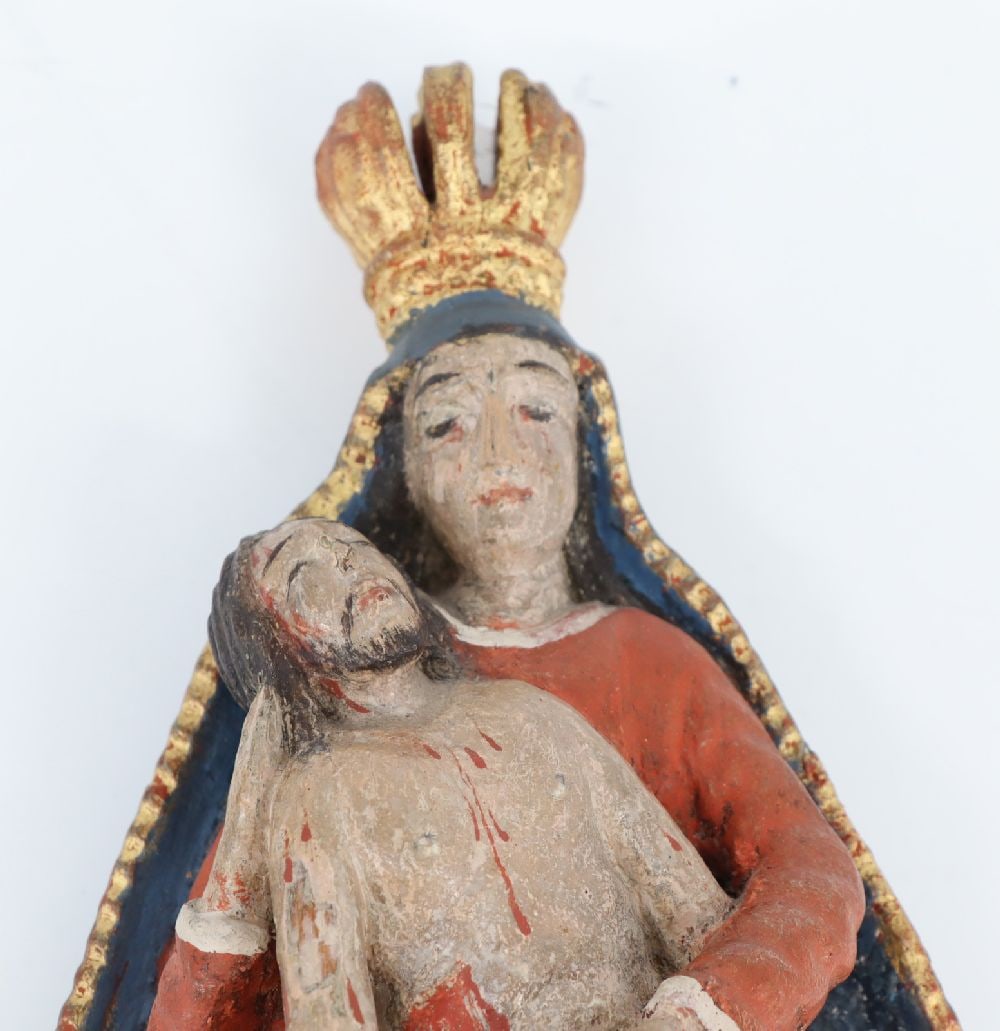 Pietà wooden figure - 5