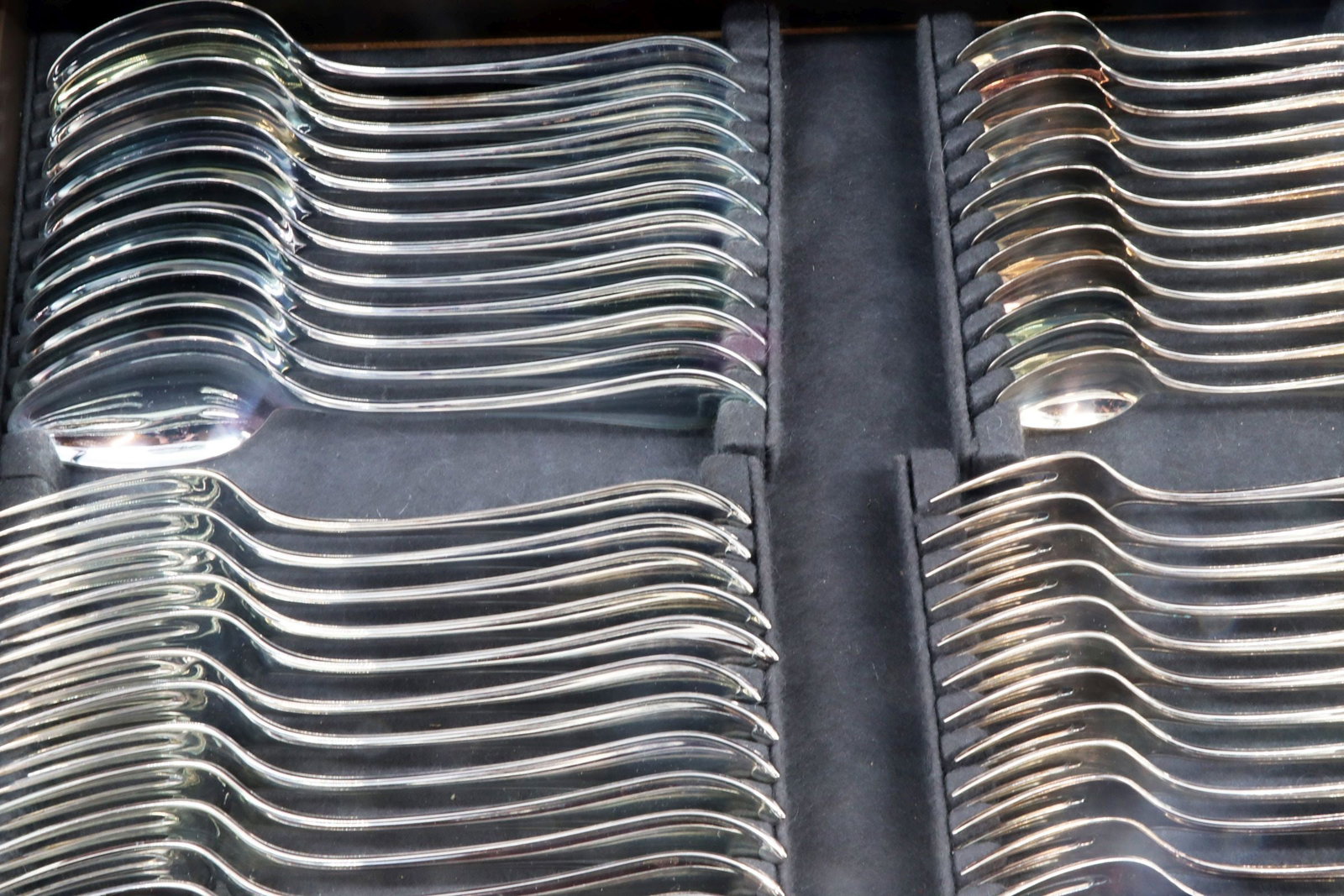 Silver cutlery set for 12 people by Robbe & Berking - 2