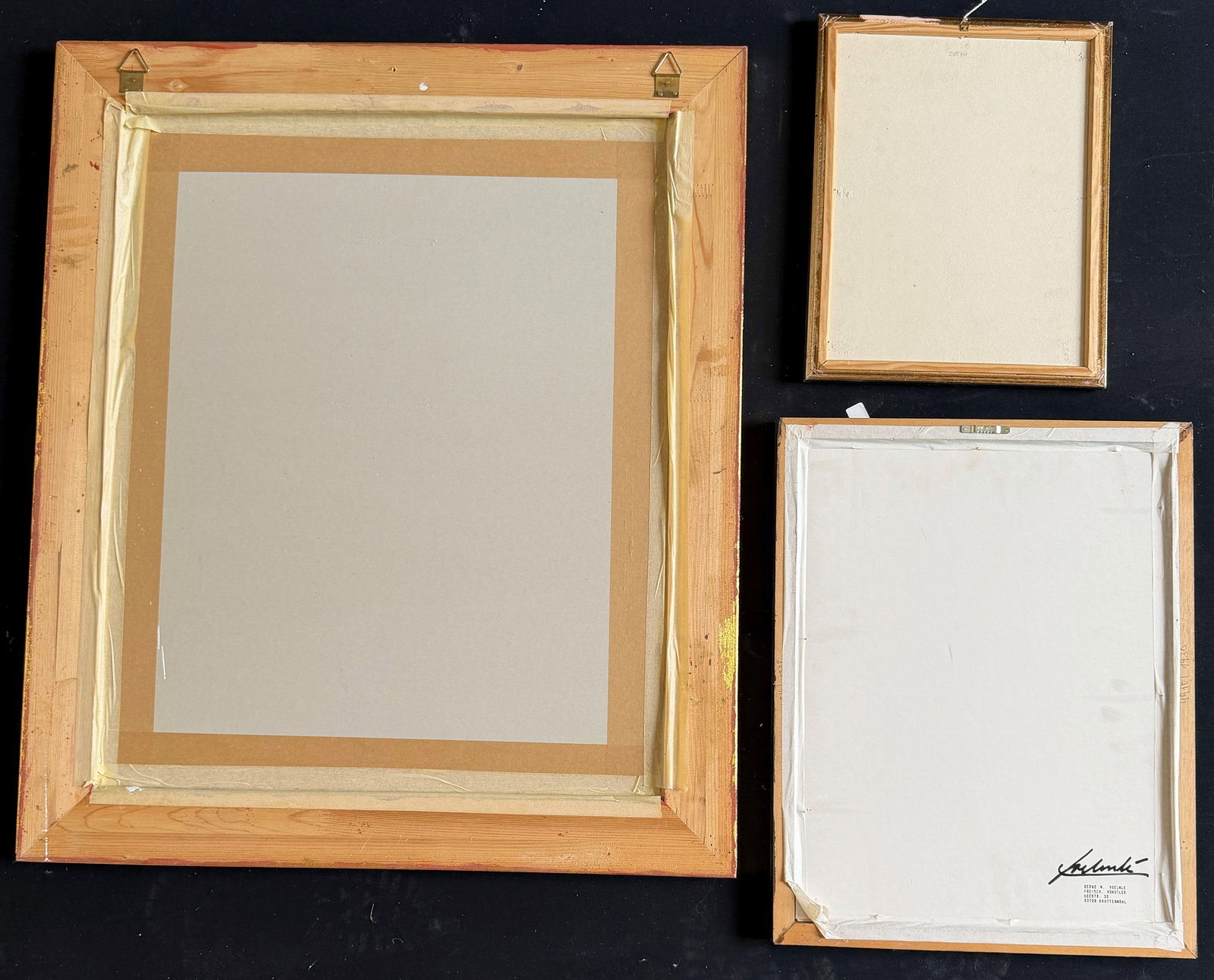 3 artworks - 10