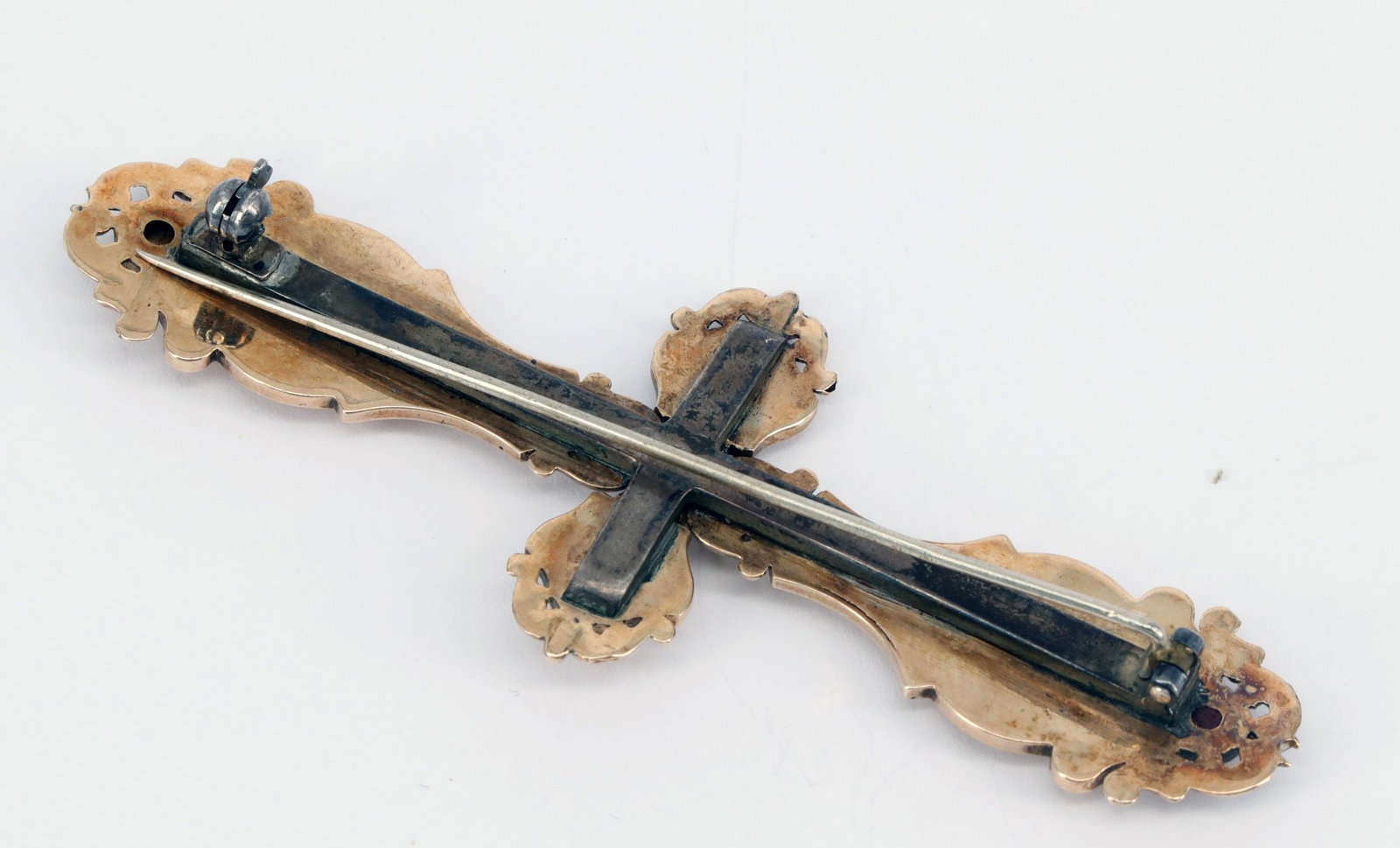 Cross-shaped brooch - 2
