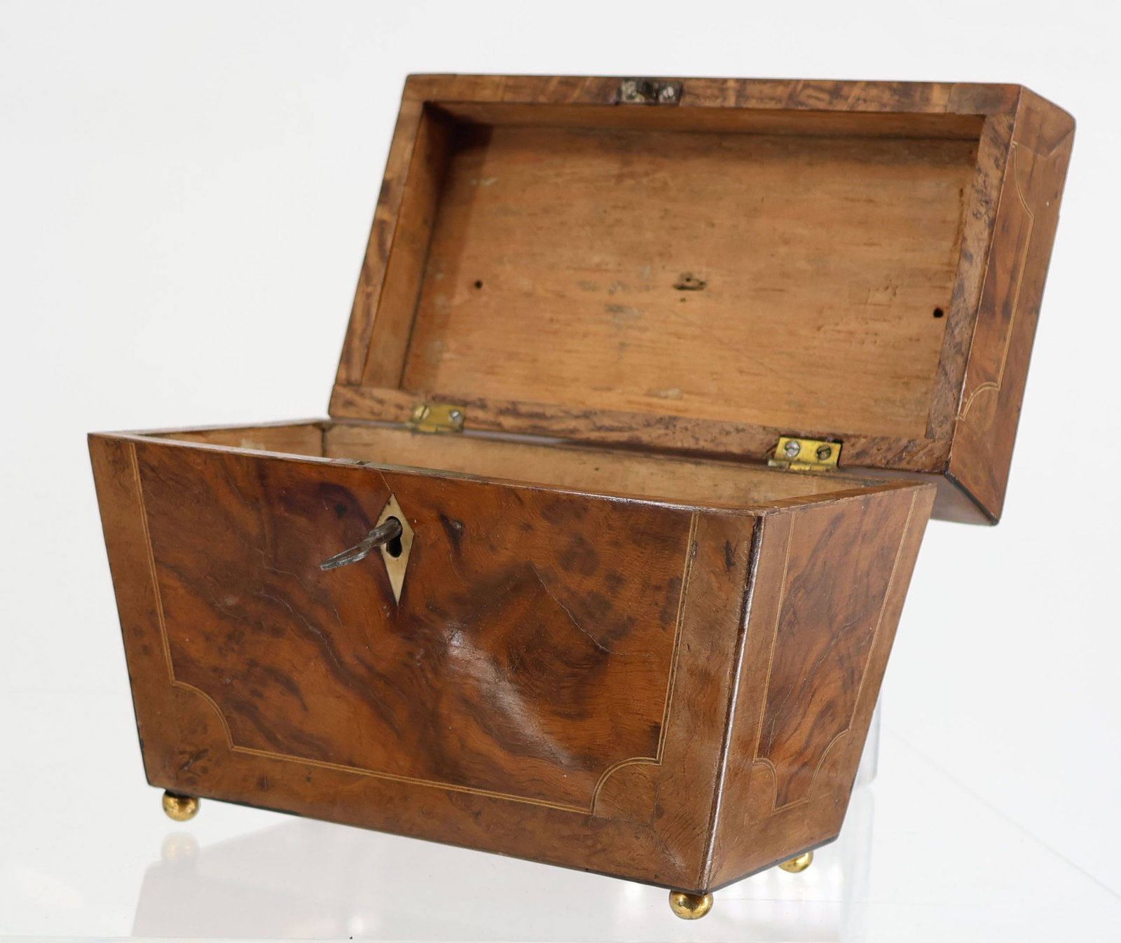 A pair of miniature chests - 4