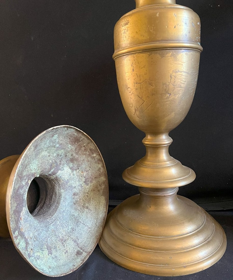 Pair of very stately church candlesticks or altar - 6