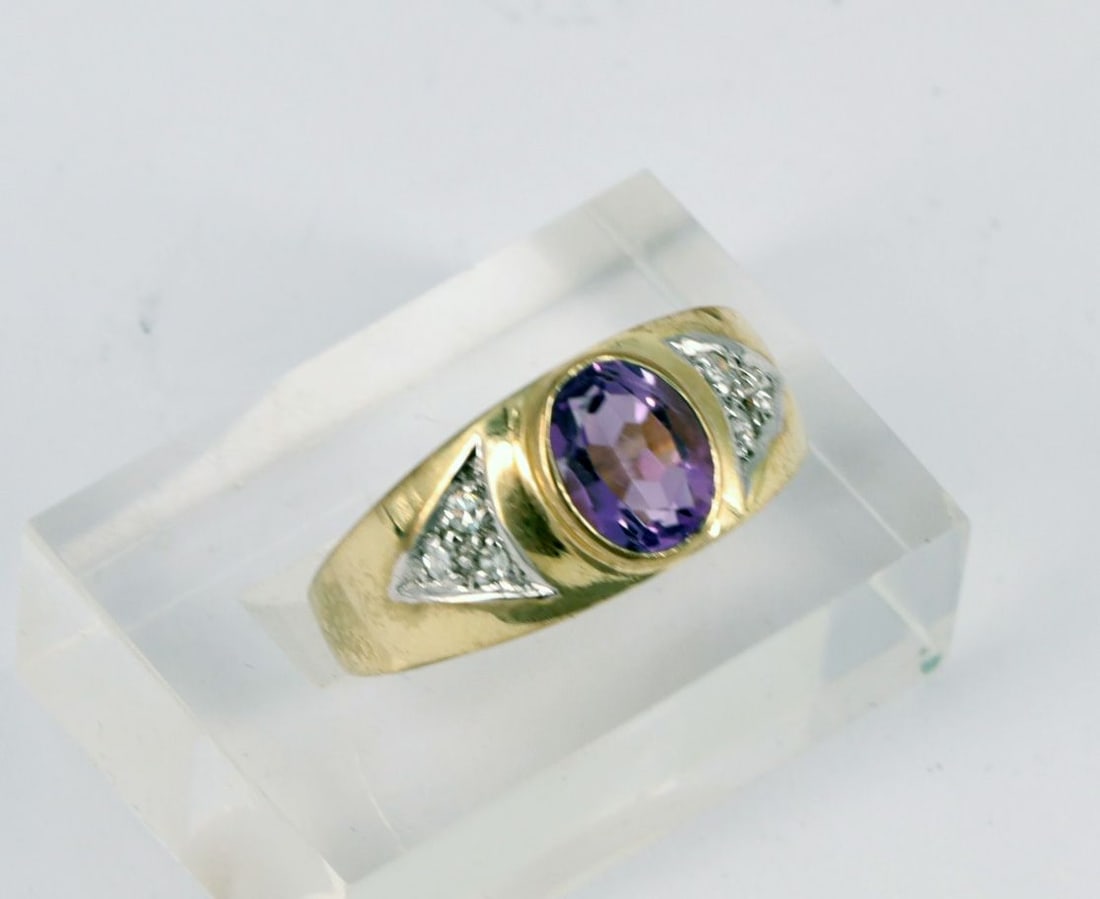 Set of 3 rings with amethyst. 2 rings, 14k gold - 7