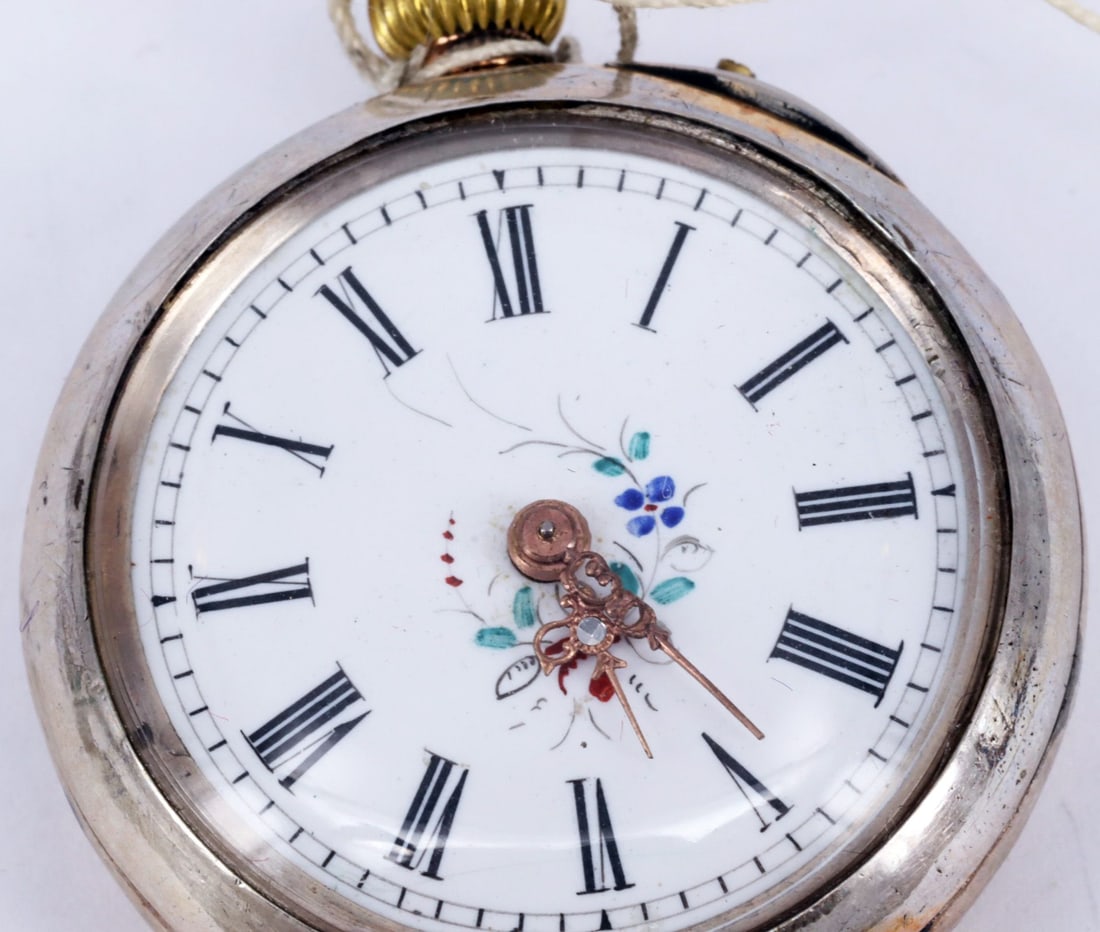 34 pocket watches, including early wristwatches - 9