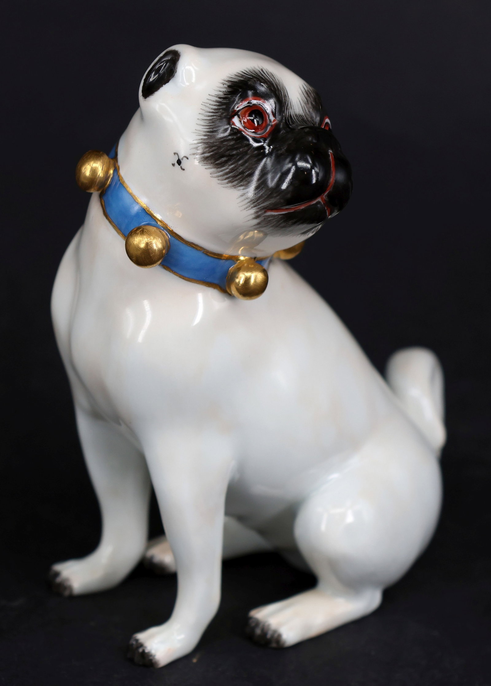 Meissen, three small pugs, Meissen sword marks - 4