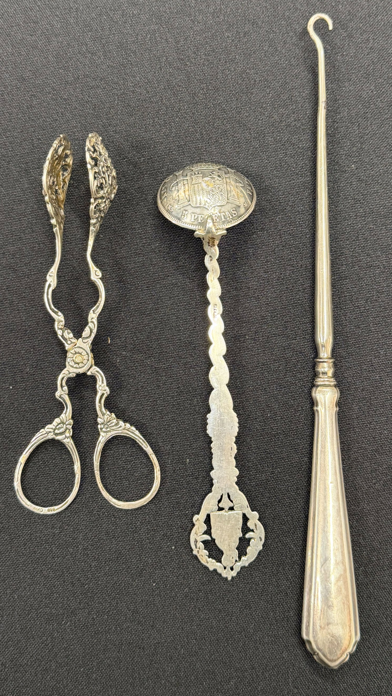 Various silver objects. Cutlery only 136,3 g. - 3