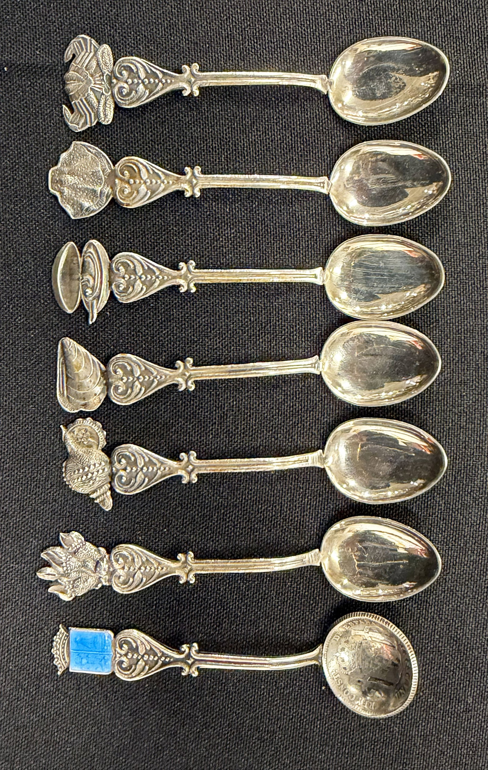 Various silver objects. Cutlery only 136,3 g. - 4