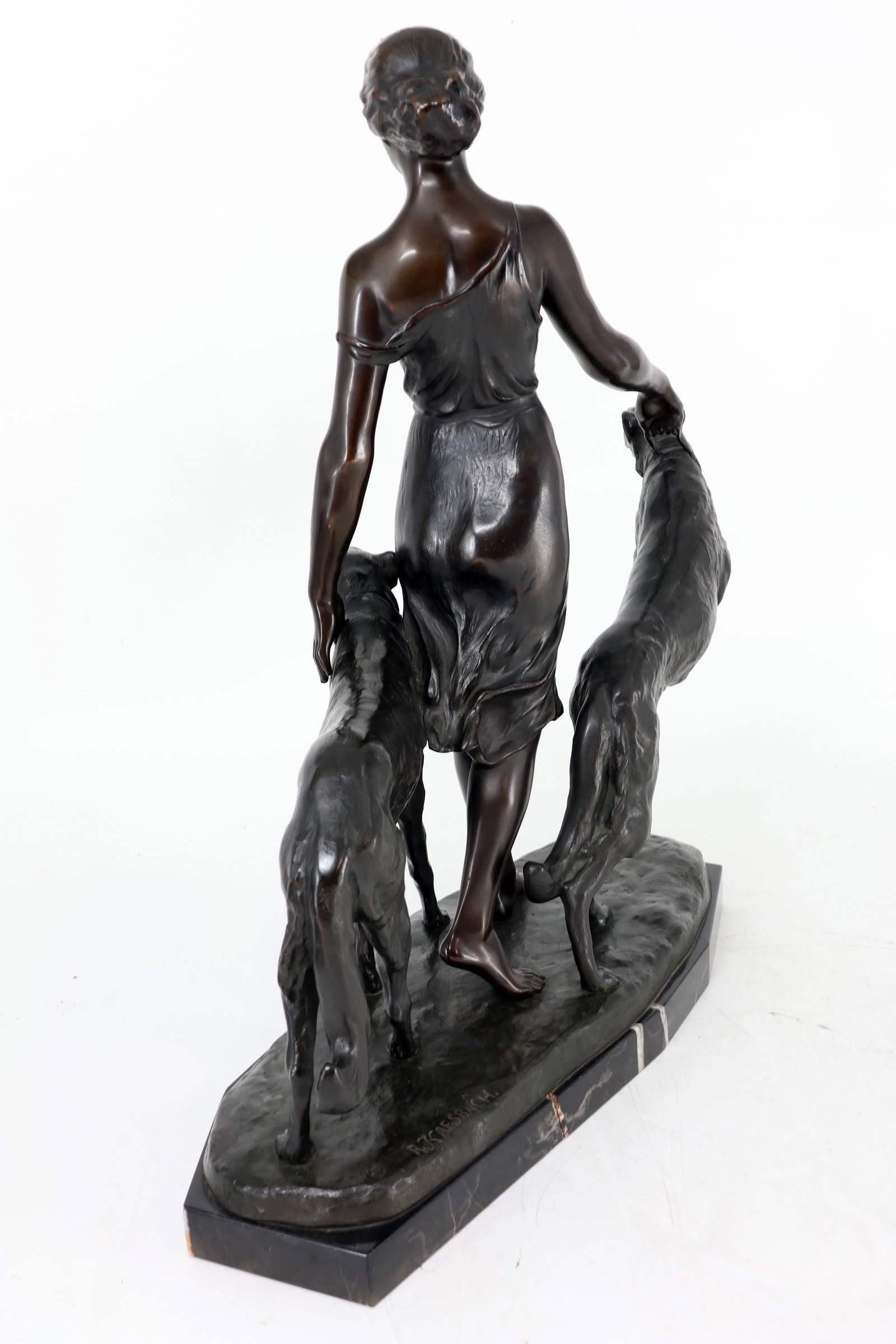 Rudolf KAESBACH (1873–1955), Diana with dogs - 3