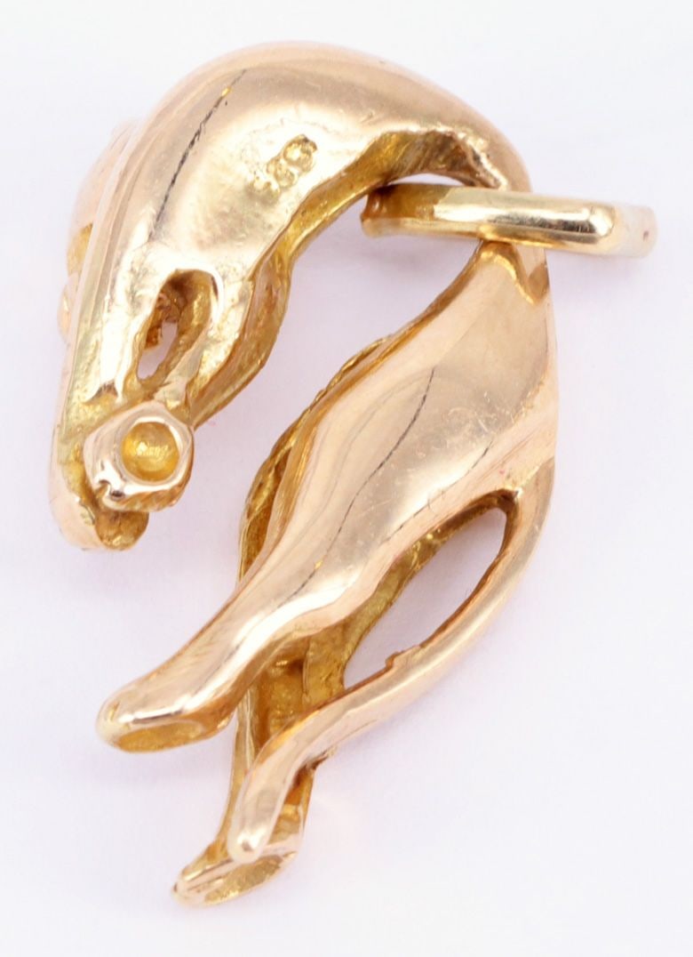 3 pieces of jewelry, gold, signs of wear. - 4