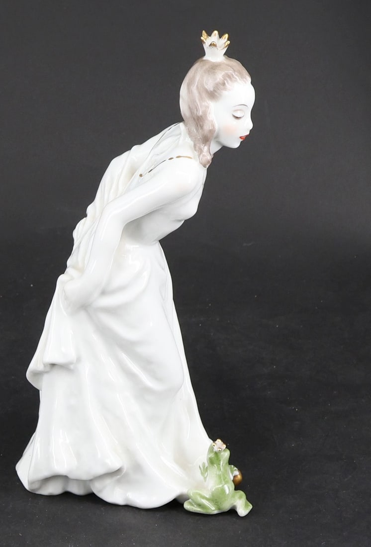 Figure "Frog Queen", colored and gilded, - 4