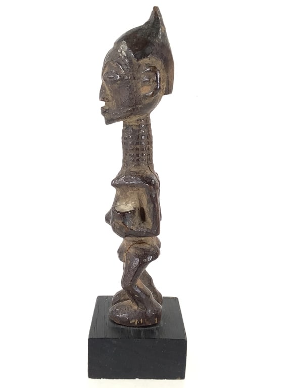Standing Mbulenga Figure - 5