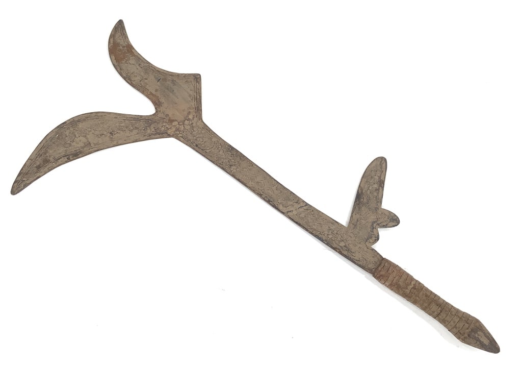 Ngwolo Throwing Knife DRC: 21"H x 11"W with copper wrapped. Provenance: Collected by Sophia and Roy Sieber.