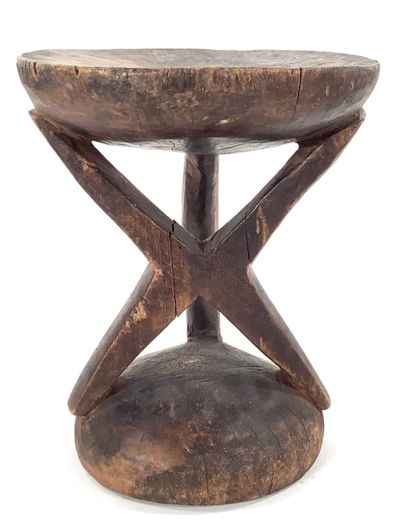 Wood Headrest: 7"Dia., 9"H. Provenance: Collected by Sophia and Roy Sieber.