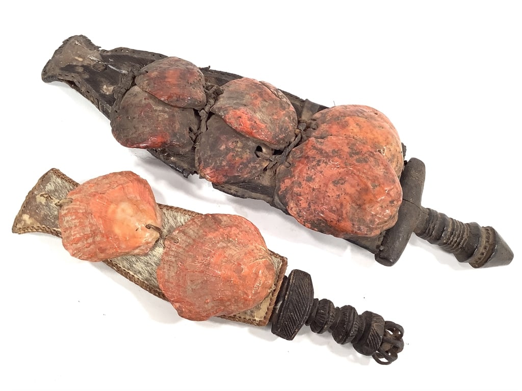Shell Sheath Daggers Of The Ivory Coast (1 of 13)