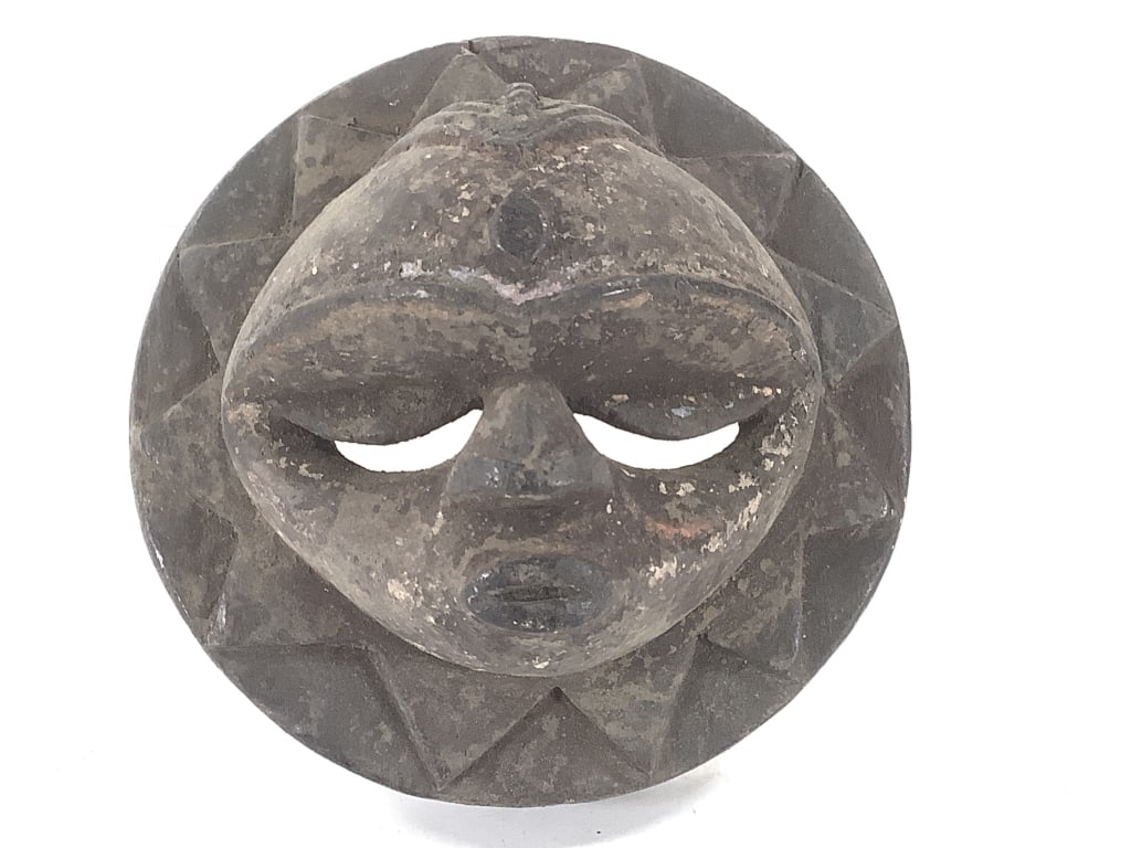 Nigerian Ekat Wood Mask W/ Polychrome Remnants (1 of 6)