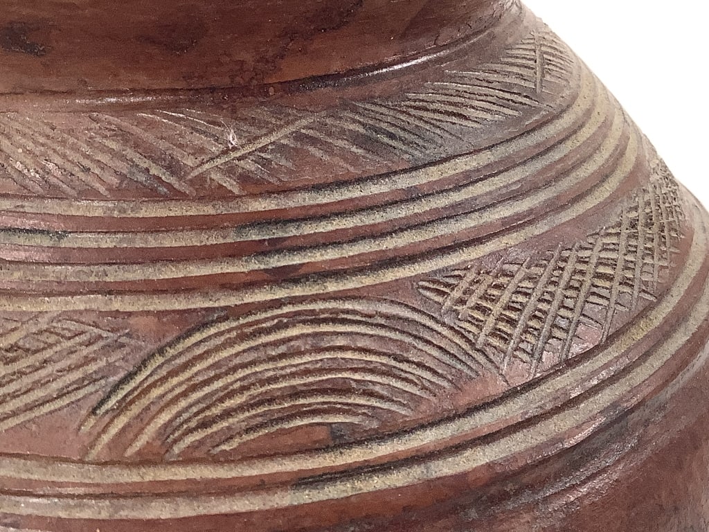 Owo Ceramic Engraved Pot - 7