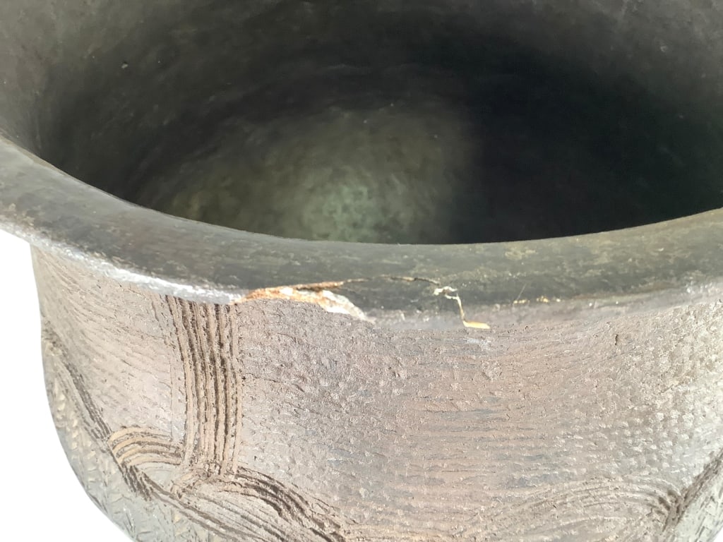 Cameroon Incised Ceramic Pot - 3